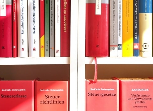 Fachtexte Rechtswissenschaften Gesetze Kanzlei Insolvenzrecht